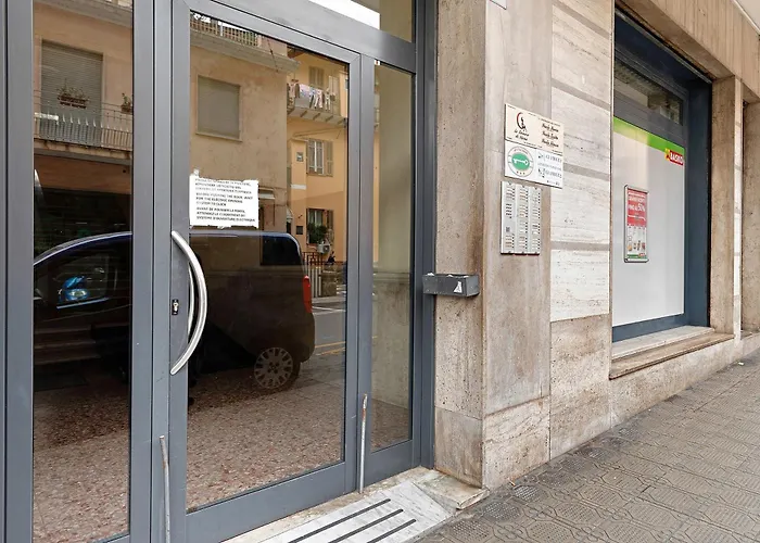 Casa Giuseppe Centro - * 圣雷默